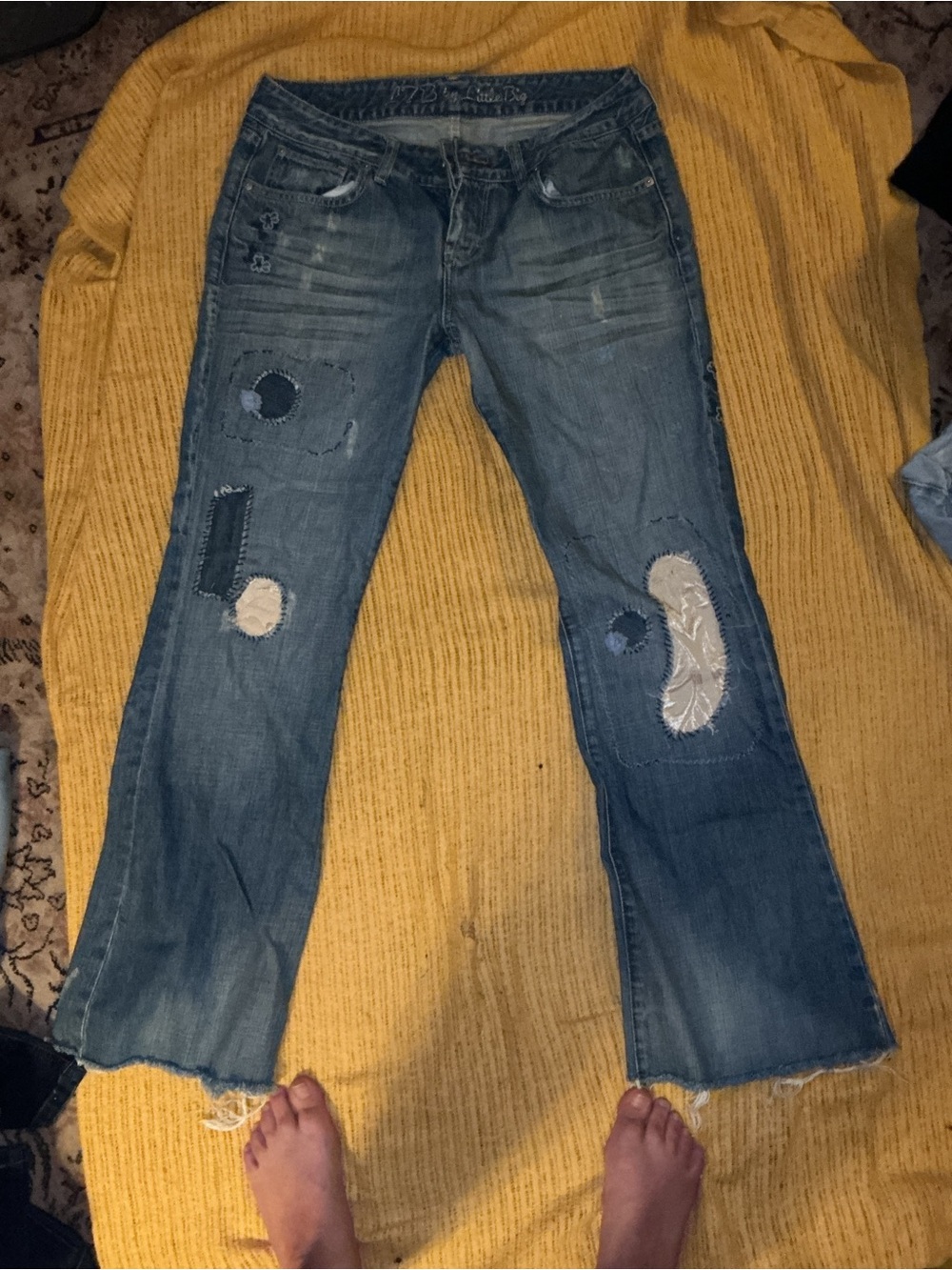 Distressed Patchwork Skinny Jeans - Blue